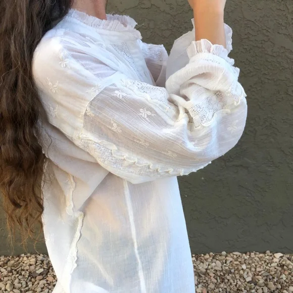 Sundance Feminine White Blouse “Brave Heart” - Picture 4 of 11